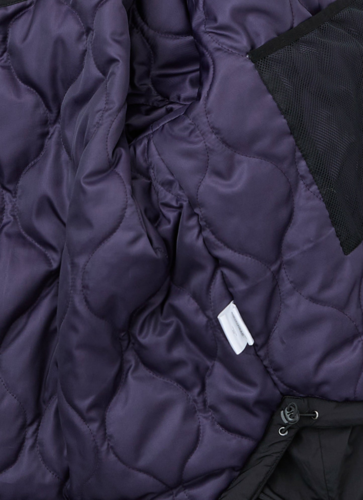 EQ-HIGH Padded Jacket - Black