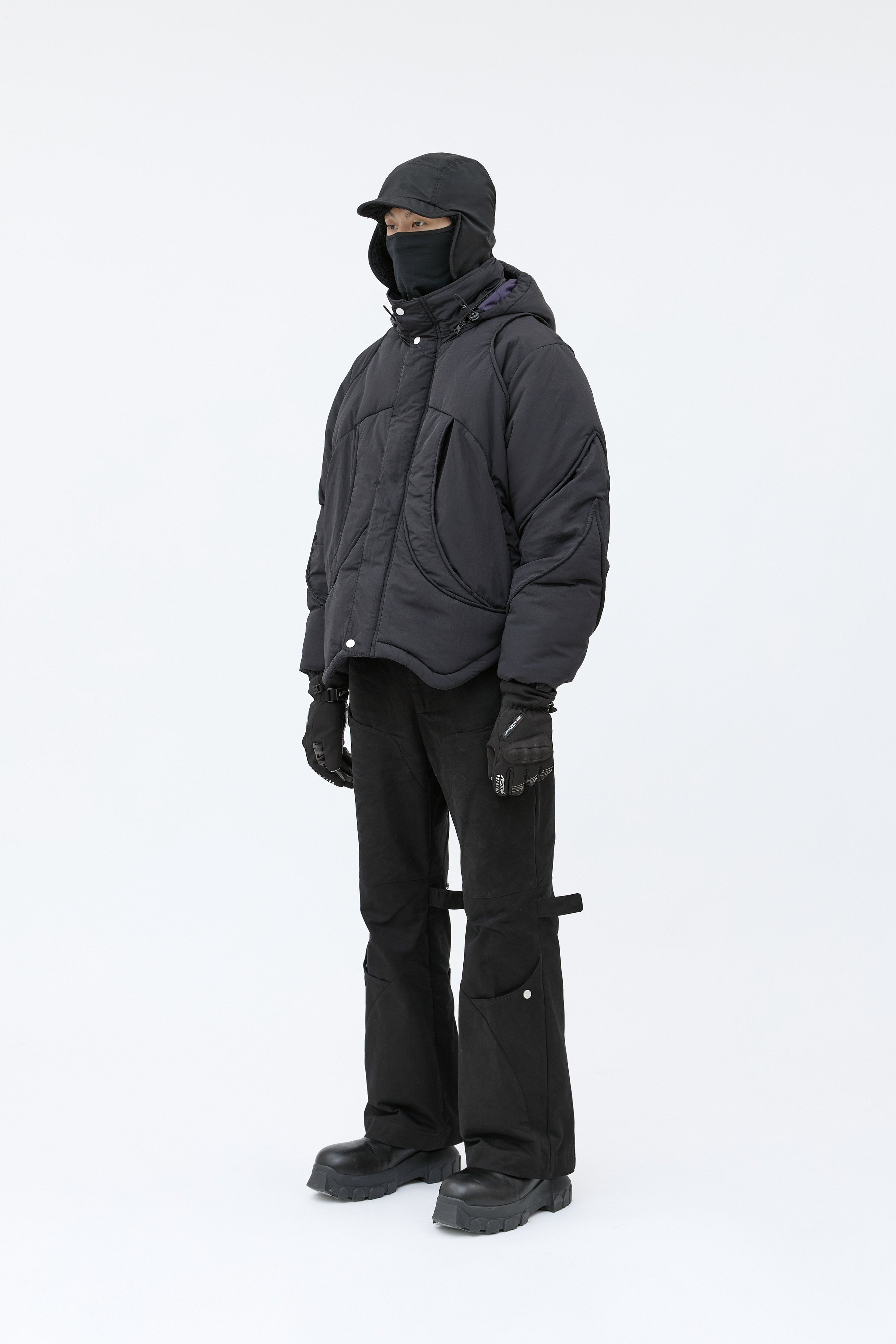 EQ-HIGH Padded Jacket - Black