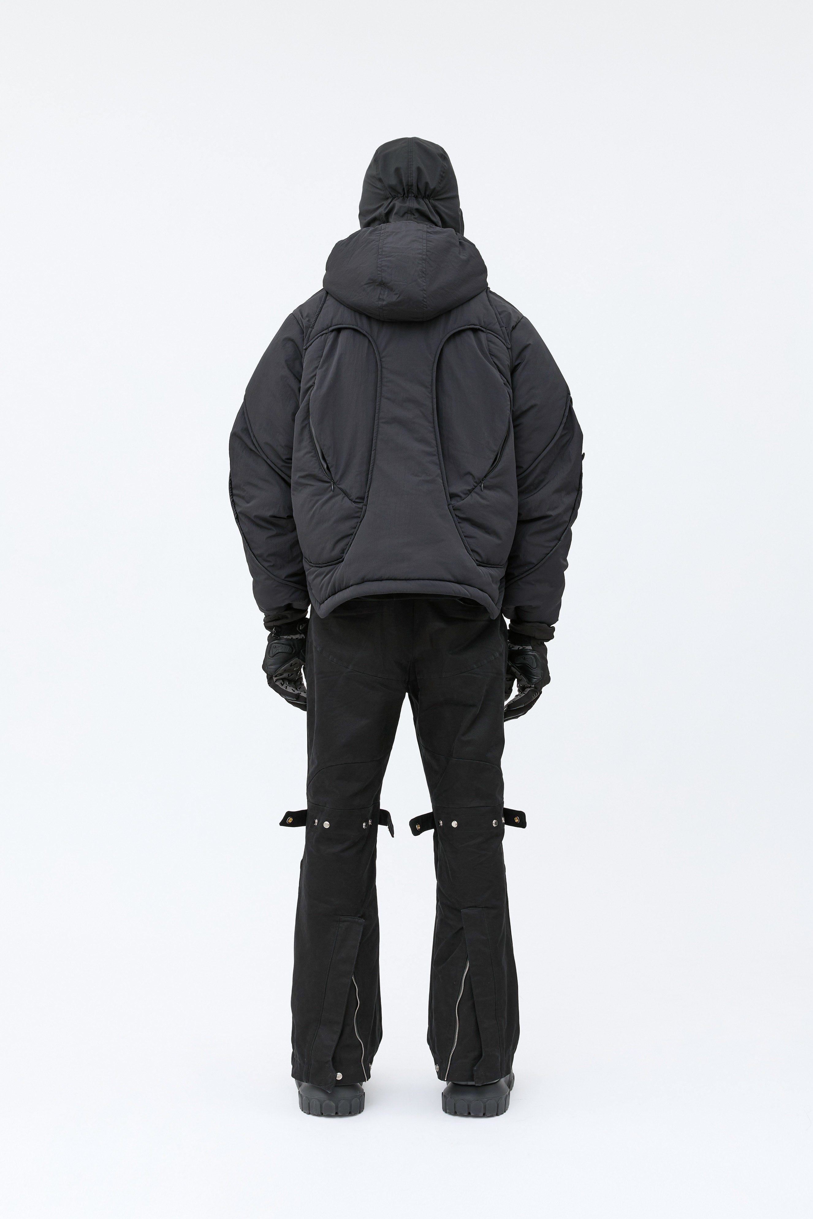 EQ-HIGH Padded Jacket - Black