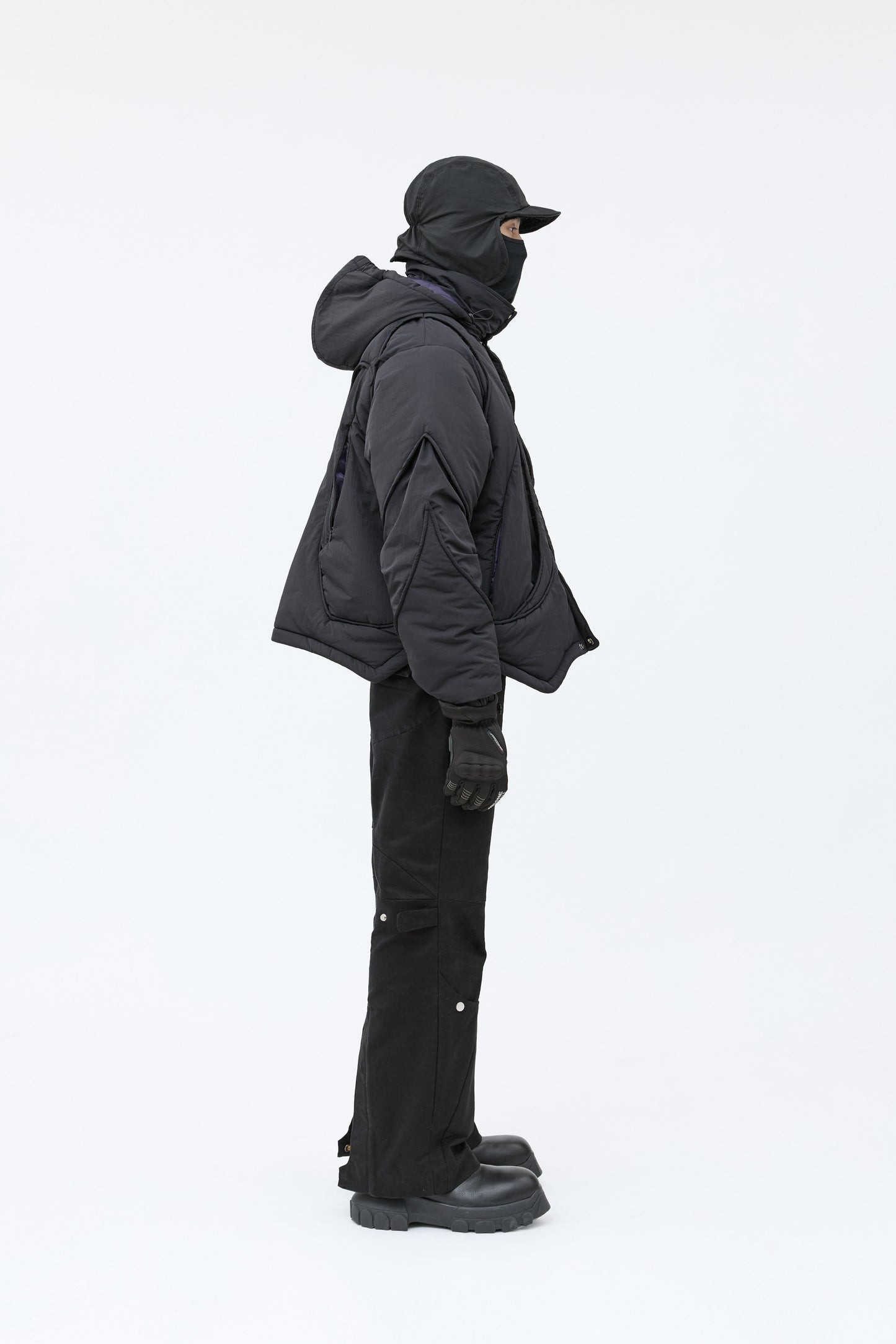 EQ-HIGH Padded Jacket - Black