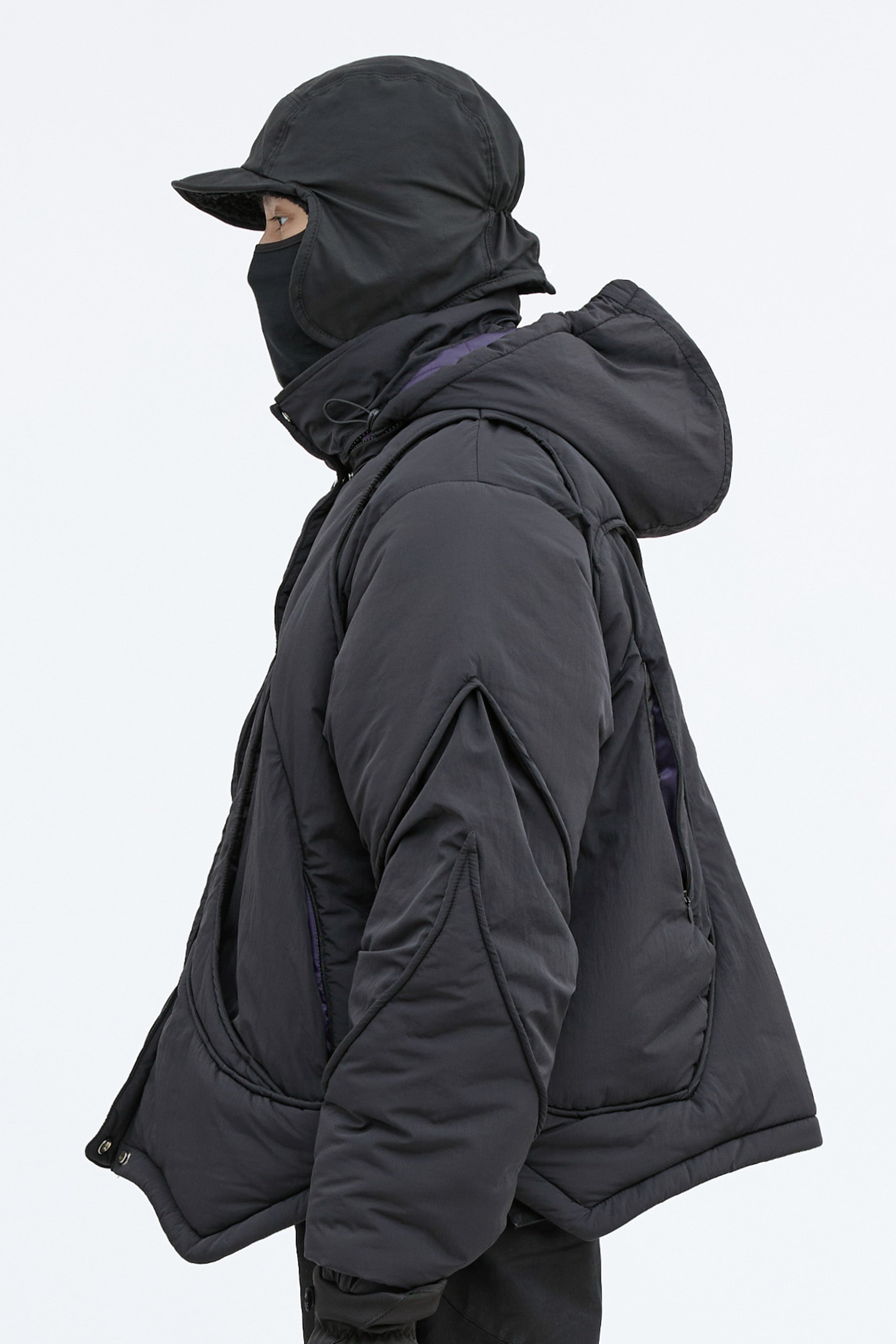 EQ-HIGH Padded Jacket - Black