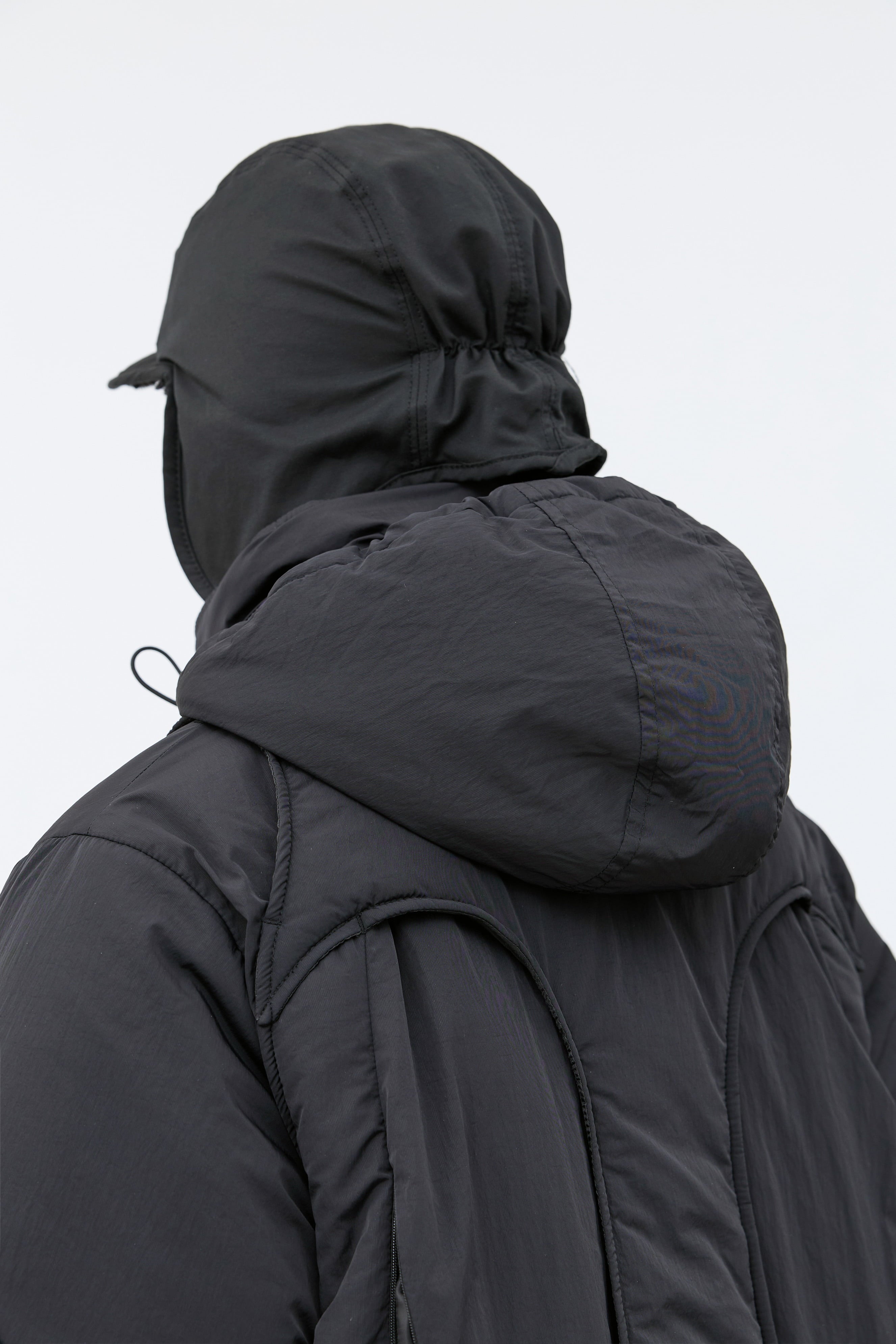 EQ-HIGH Padded Jacket - Black