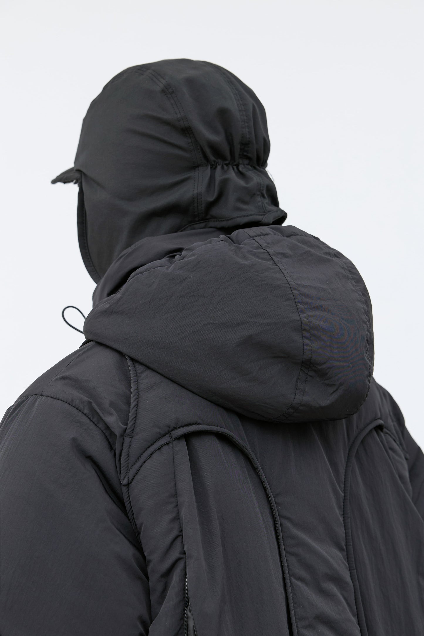 EQ-HIGH Padded Jacket - Black