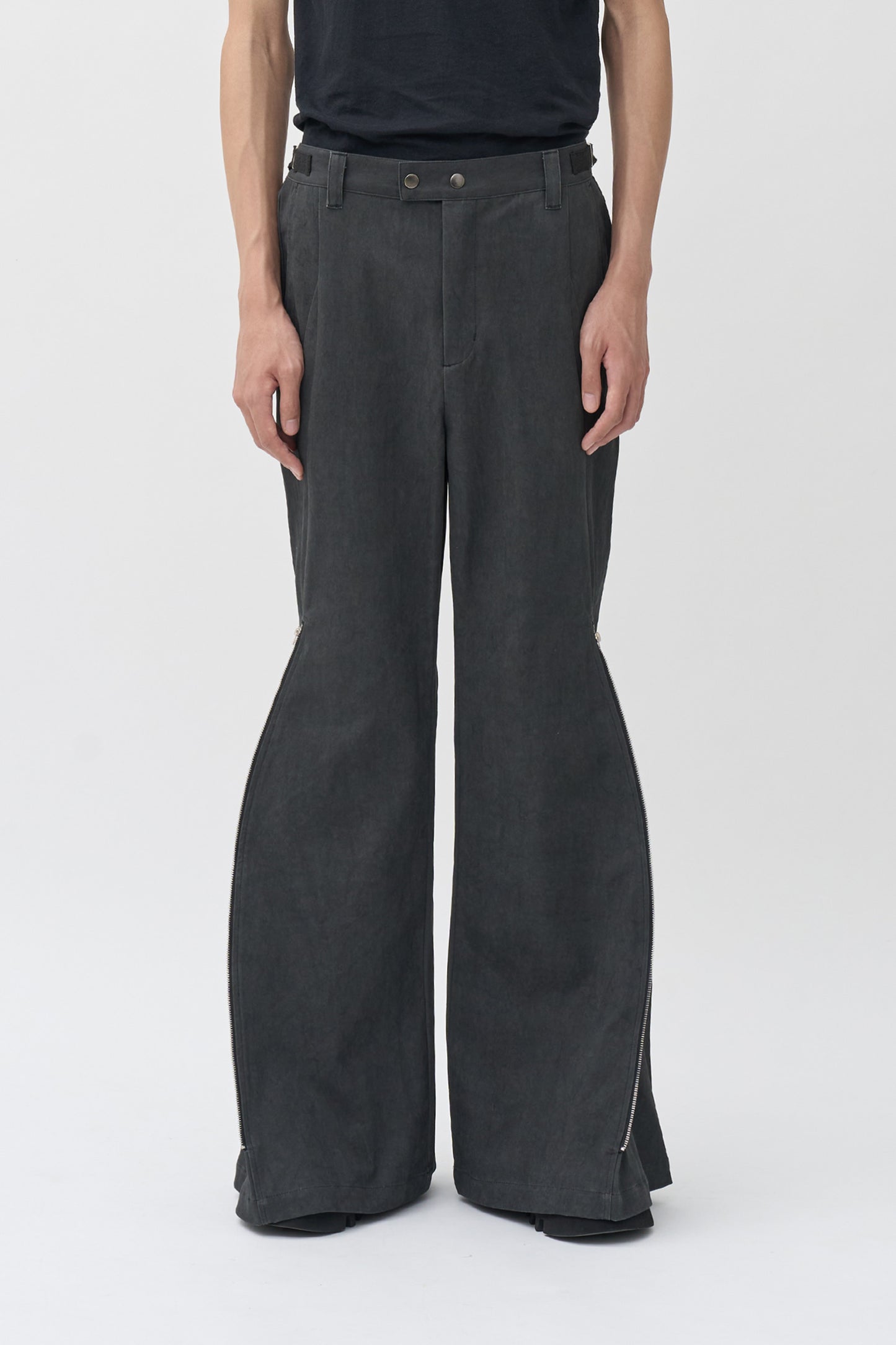 Rift Zip Flared Pants - Gray
