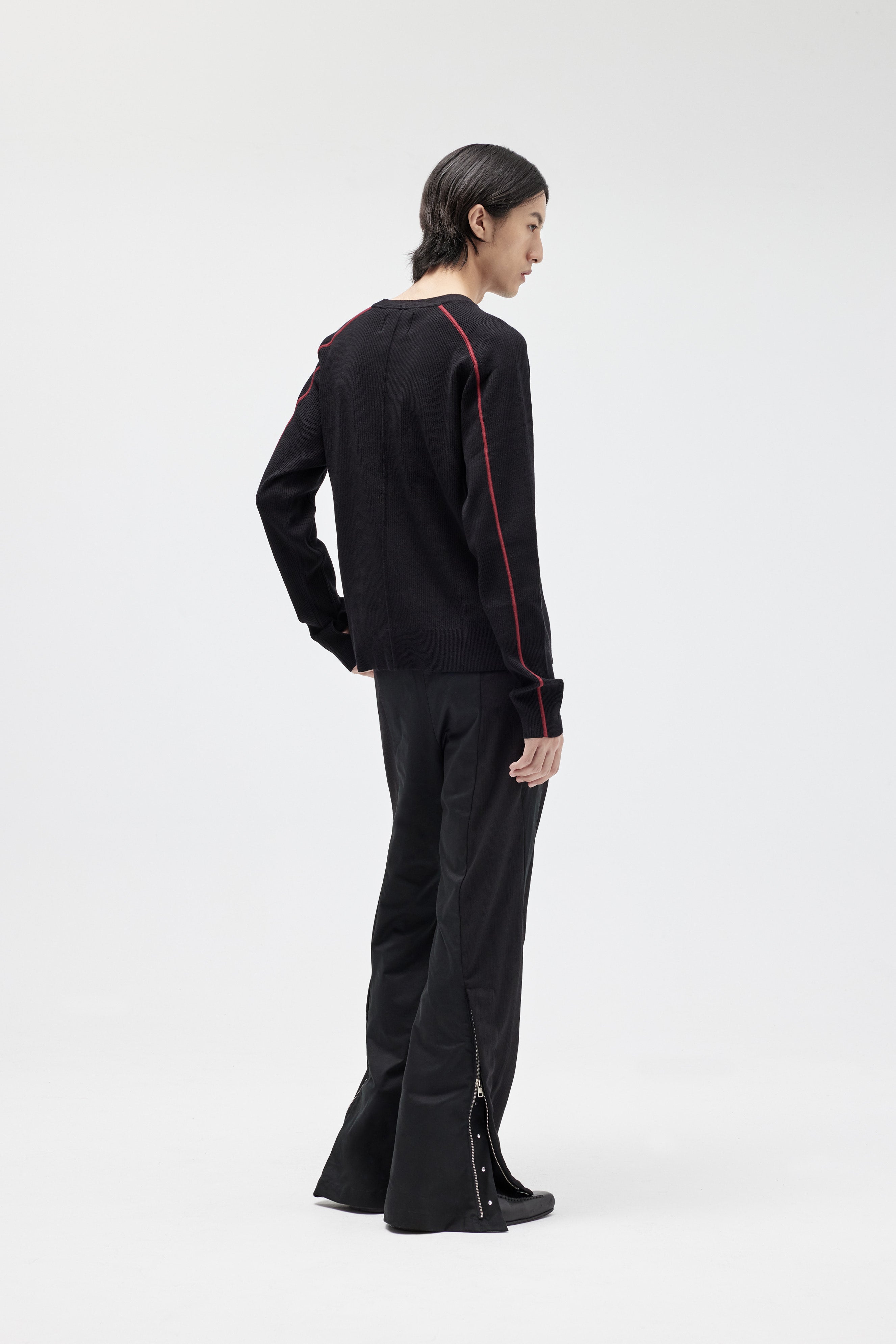 Trails Knit Sweater - Black