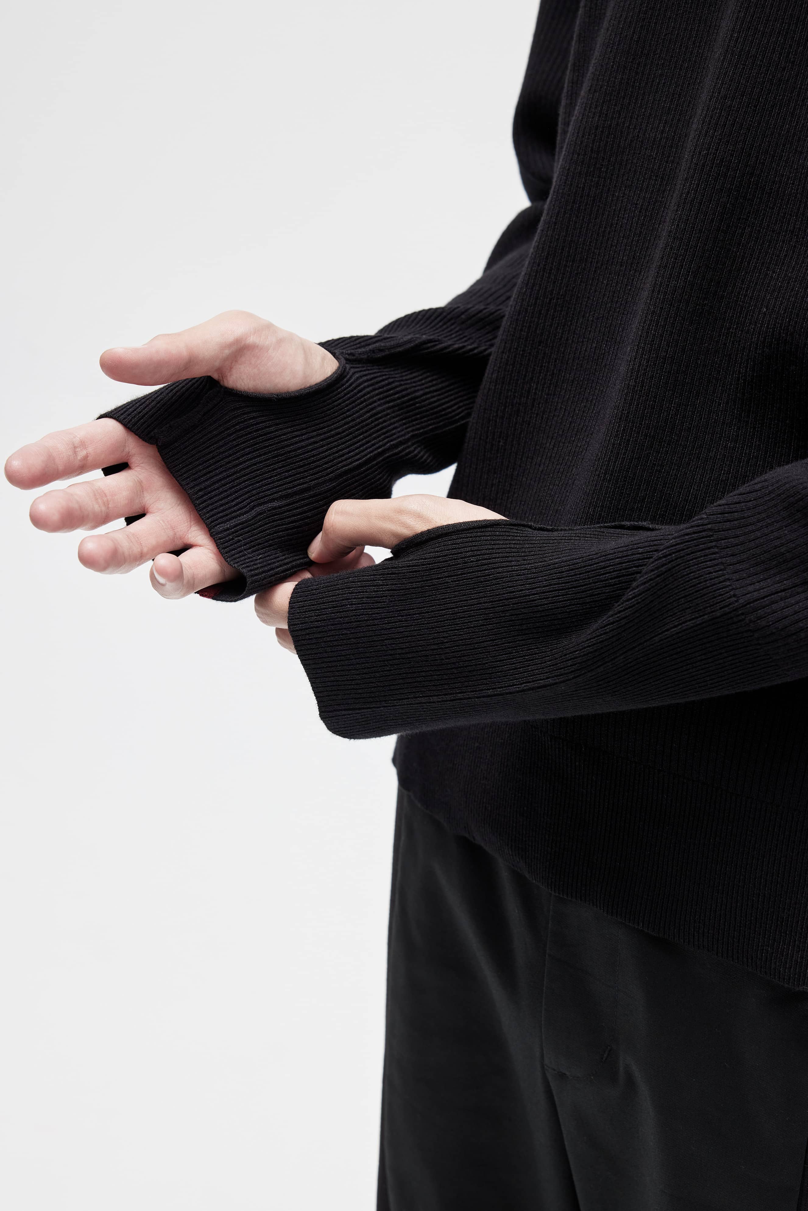 Trails Knit Sweater - Black