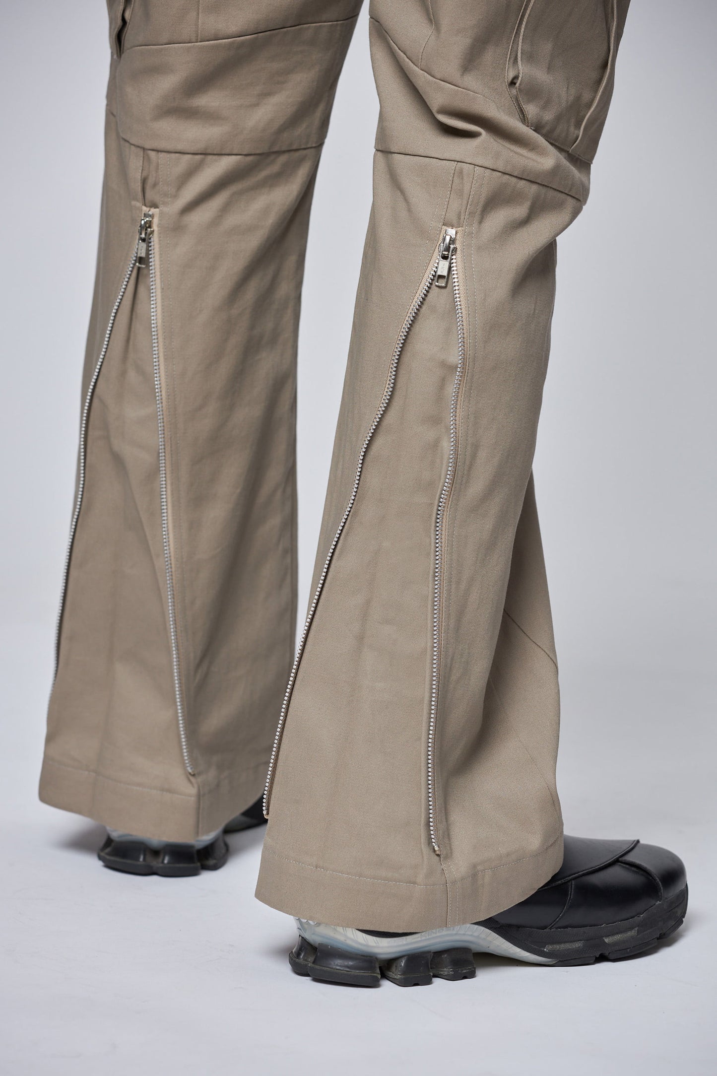 E's Flow Cargo Pants - Khaki