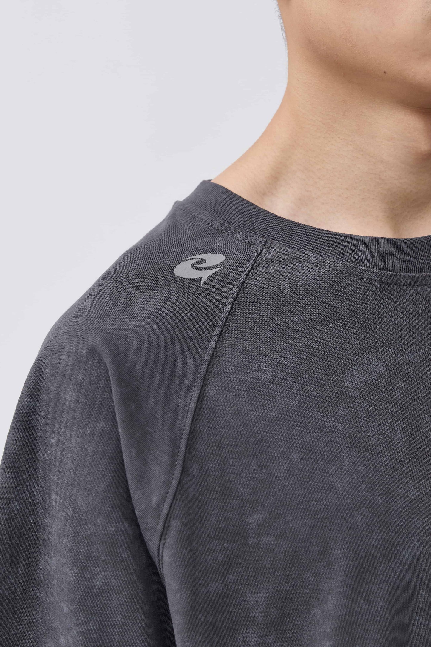 C&G Raglan Tee - Dark Gray