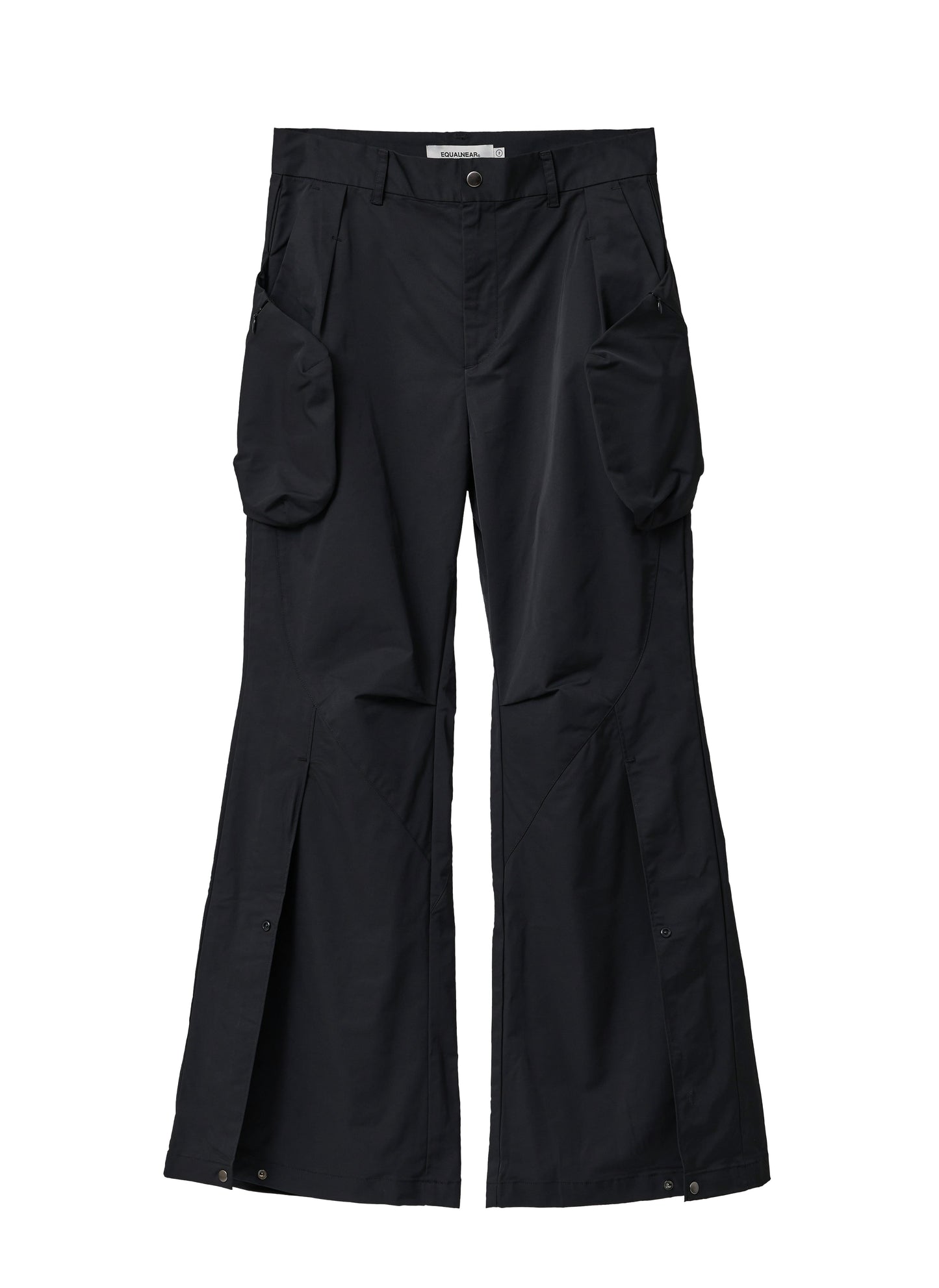 Aero-Flared Cargo Pants - Black