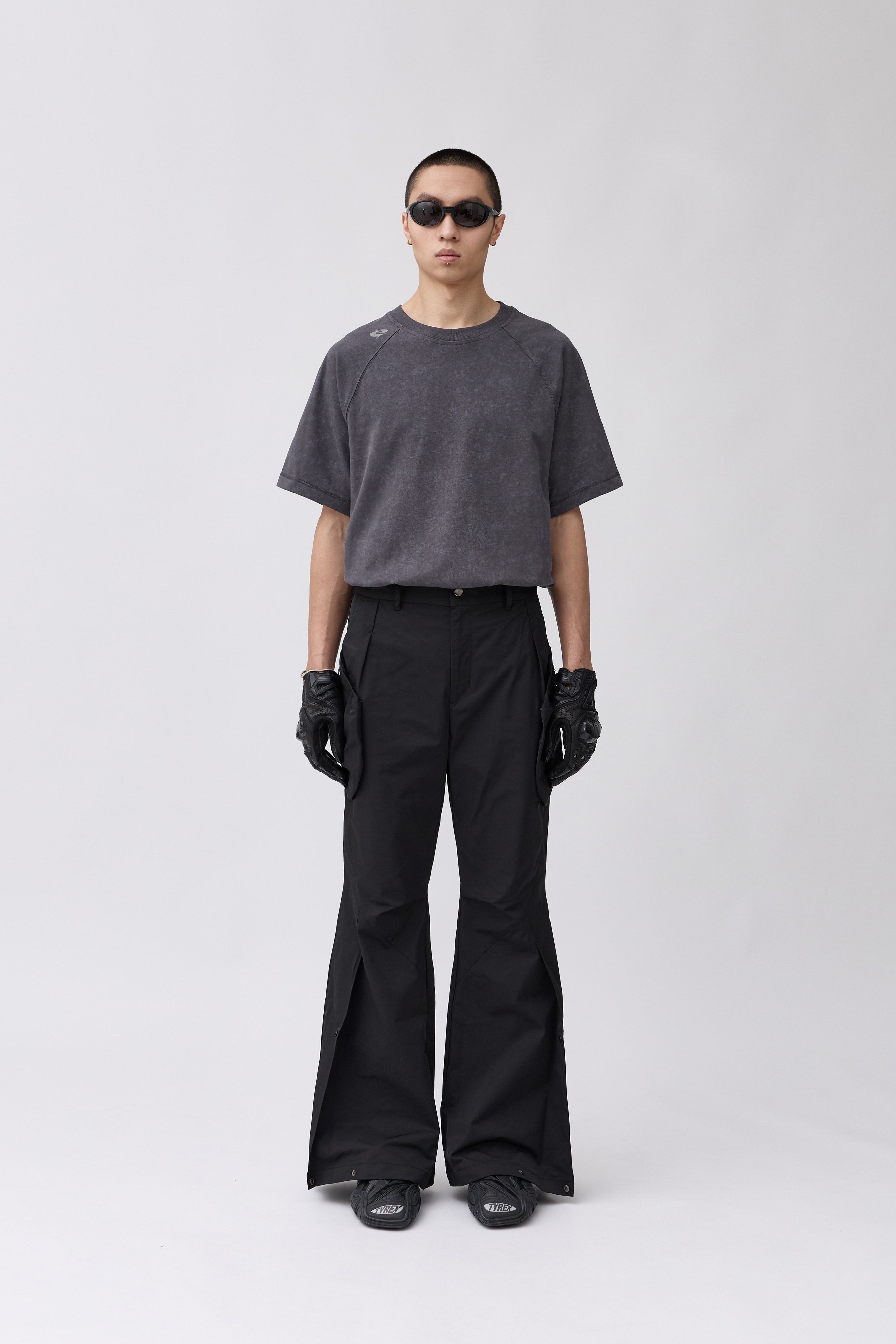Aero-Flared Cargo Pants - Black