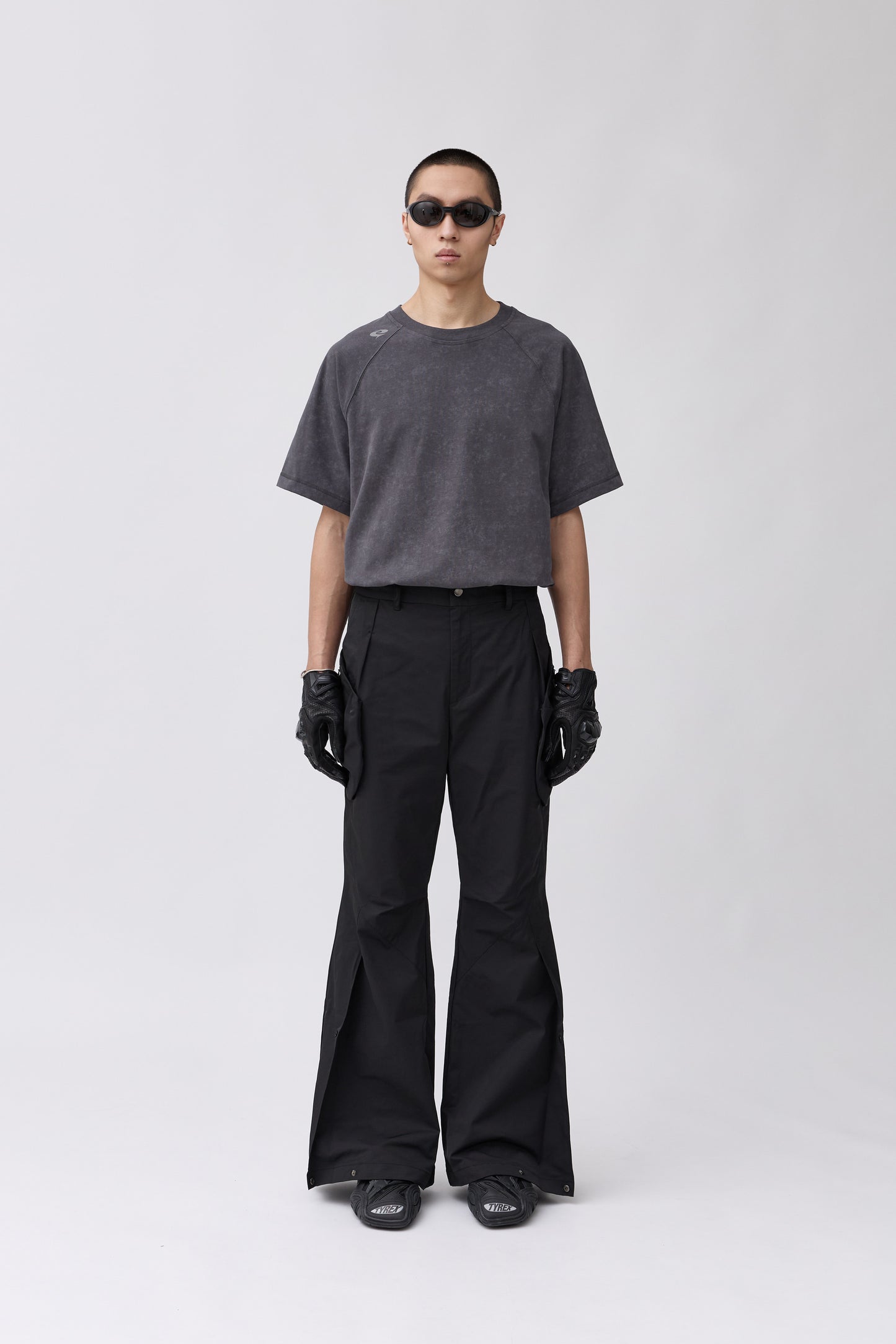 Aero-Flared Cargo Pants - Black