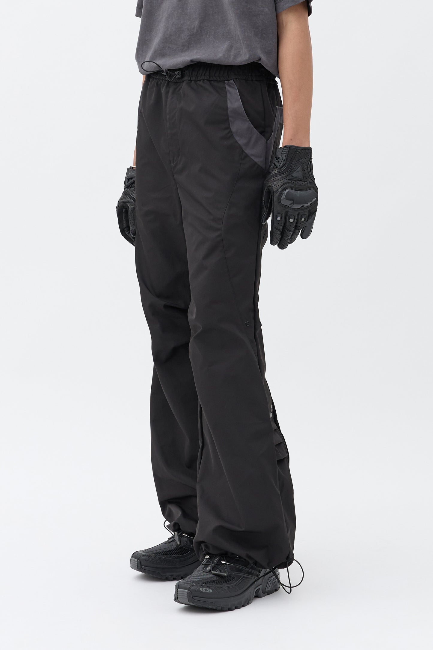 C&G Parachute Pants - Black