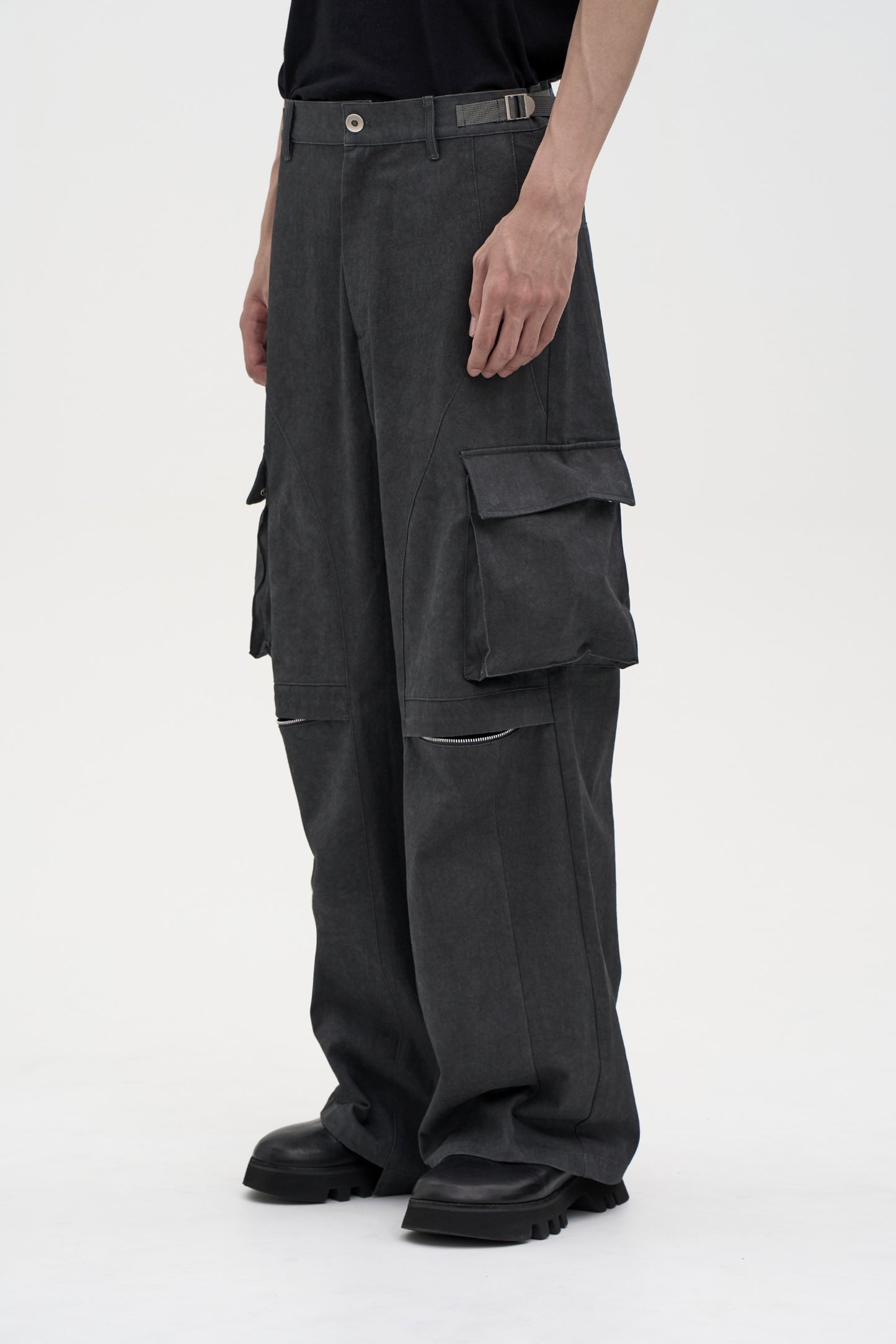 Temple Cargo Pants - Gray