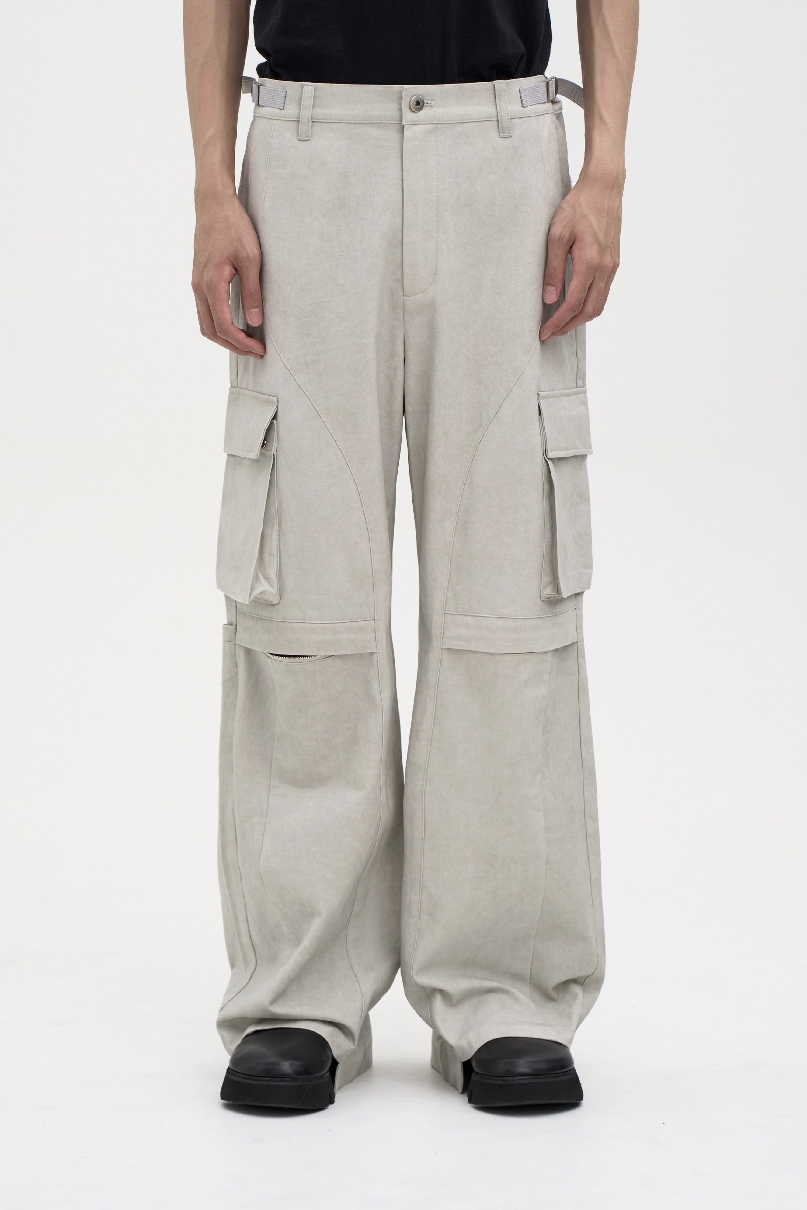 Temple Cargo Pants - Light Gray