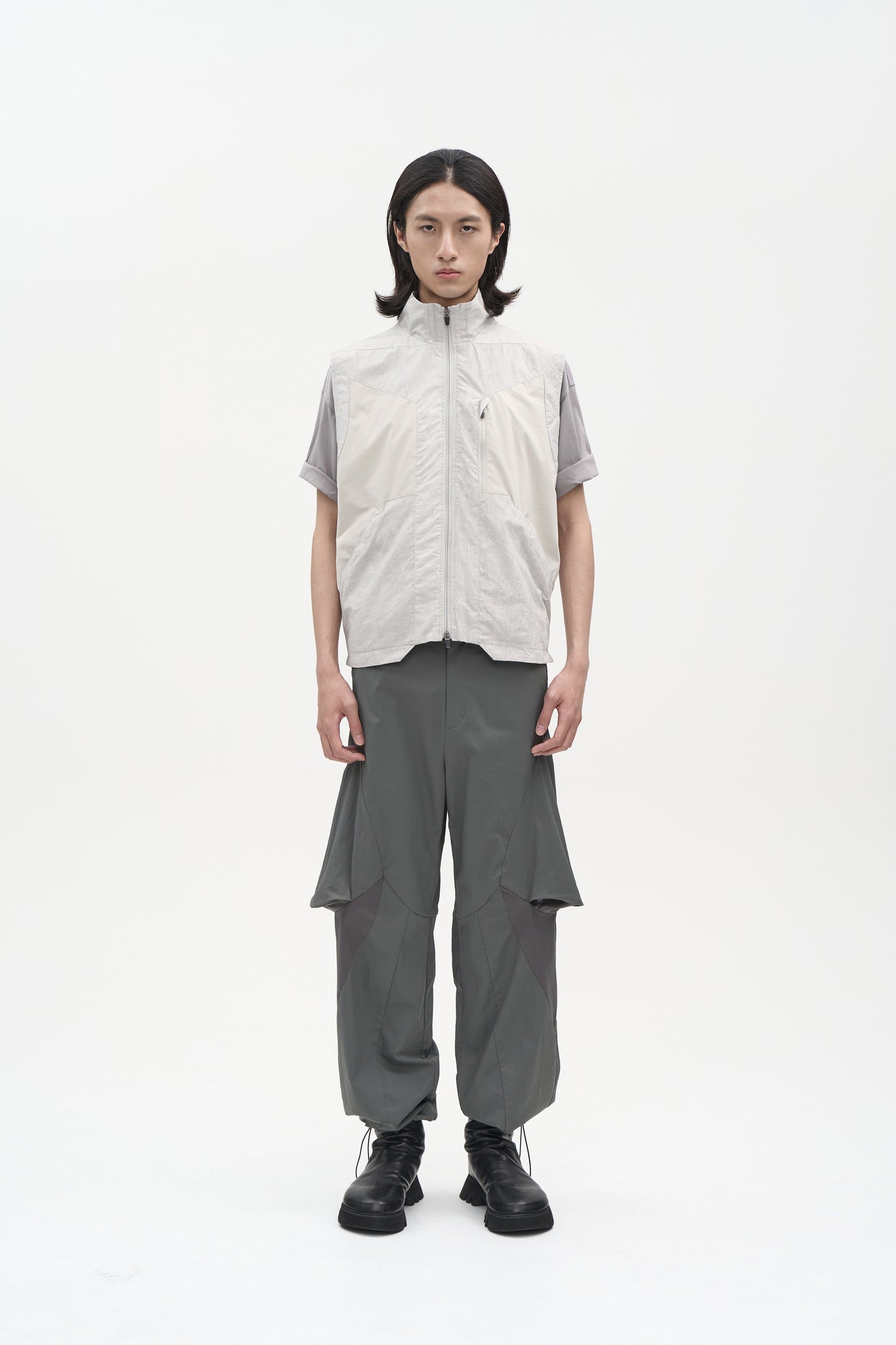 Explorer Vest - Light Gray