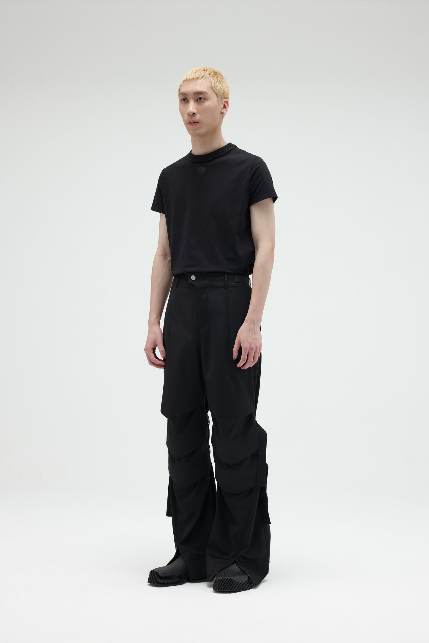 Armor Flared Pants - Black