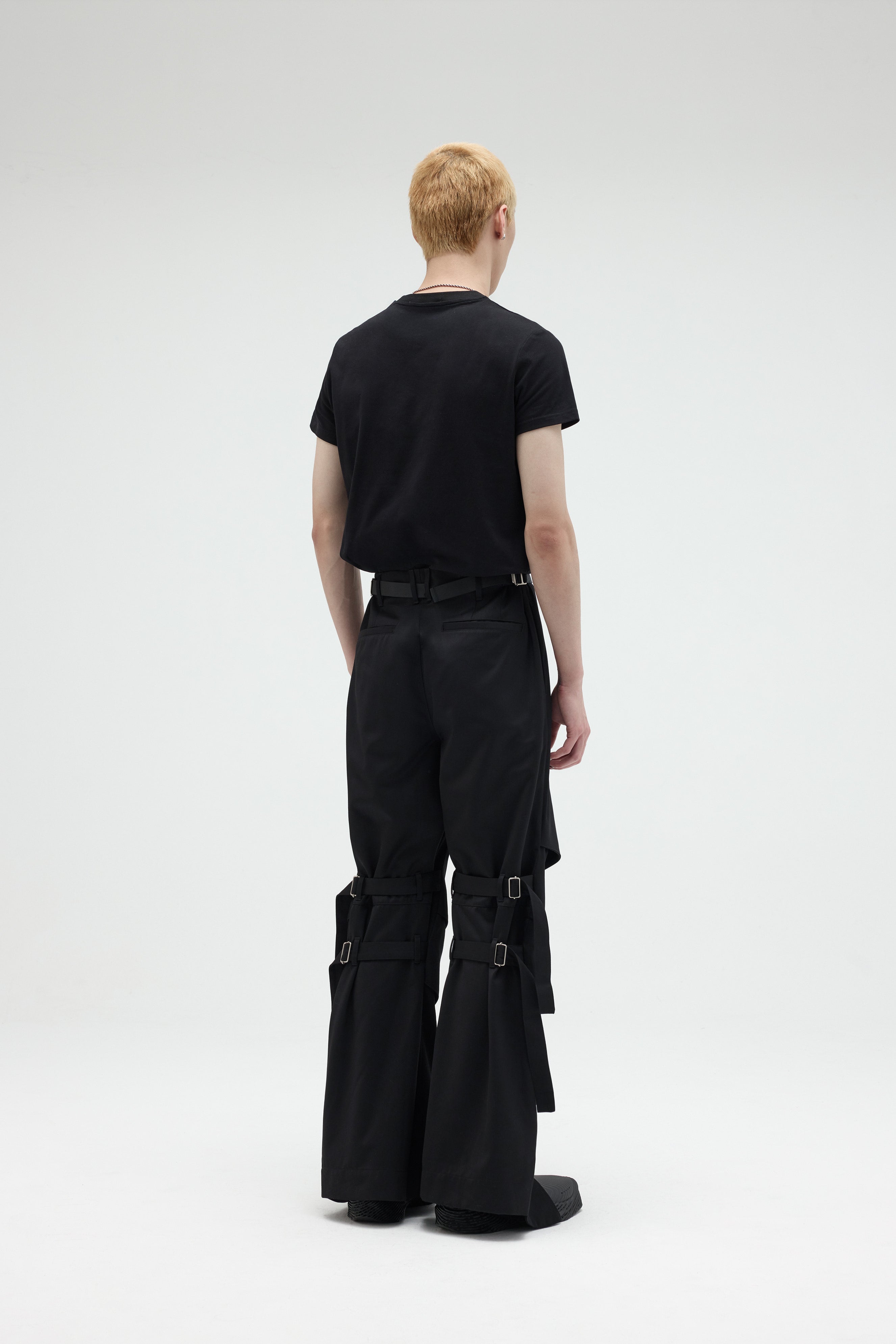 Armor Flared Pants - Black