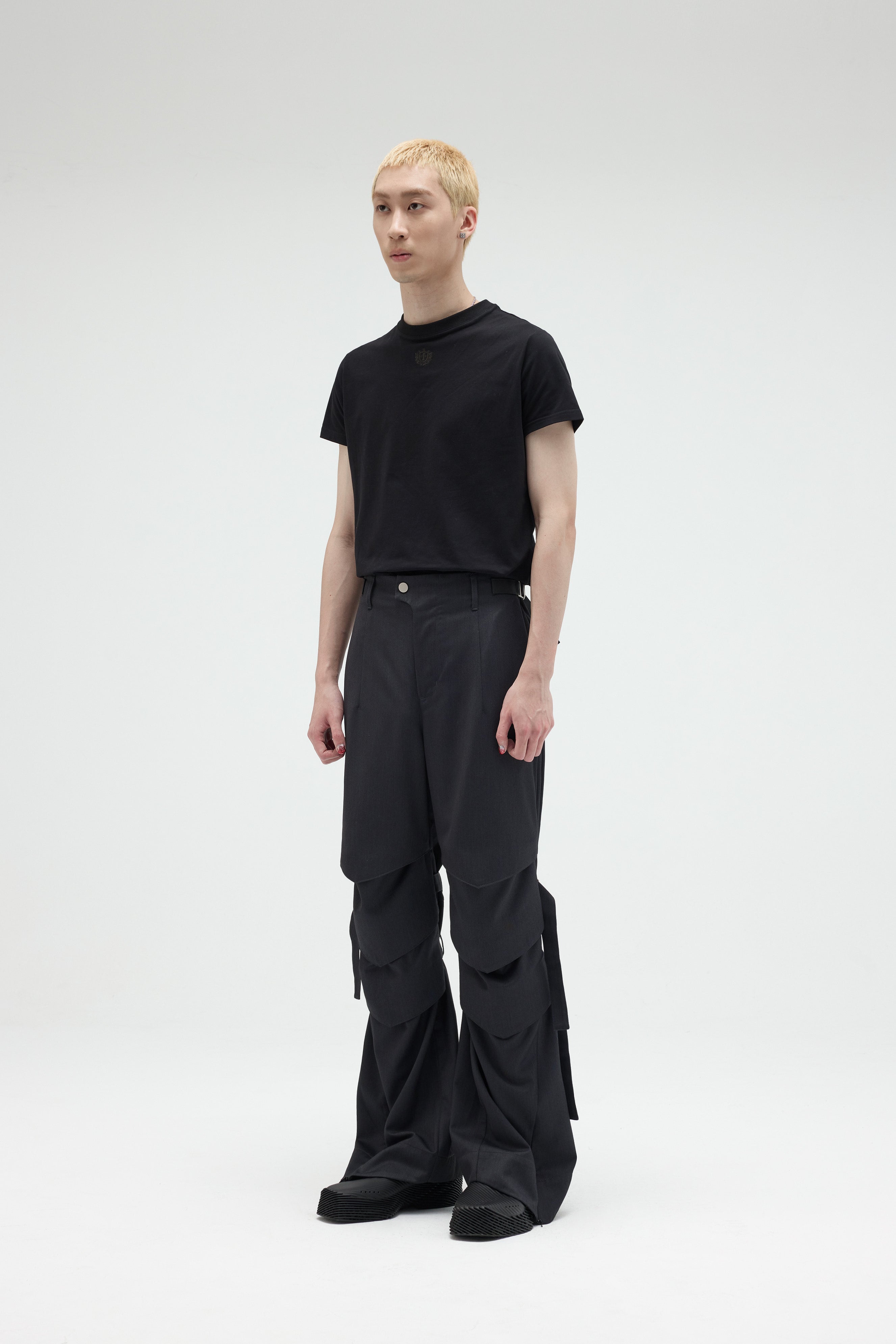 Armor Flared Pants - Gray