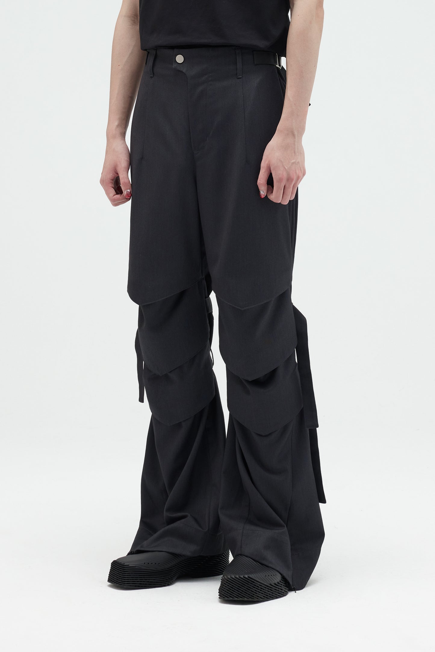 Armor Flared Pants - Gray