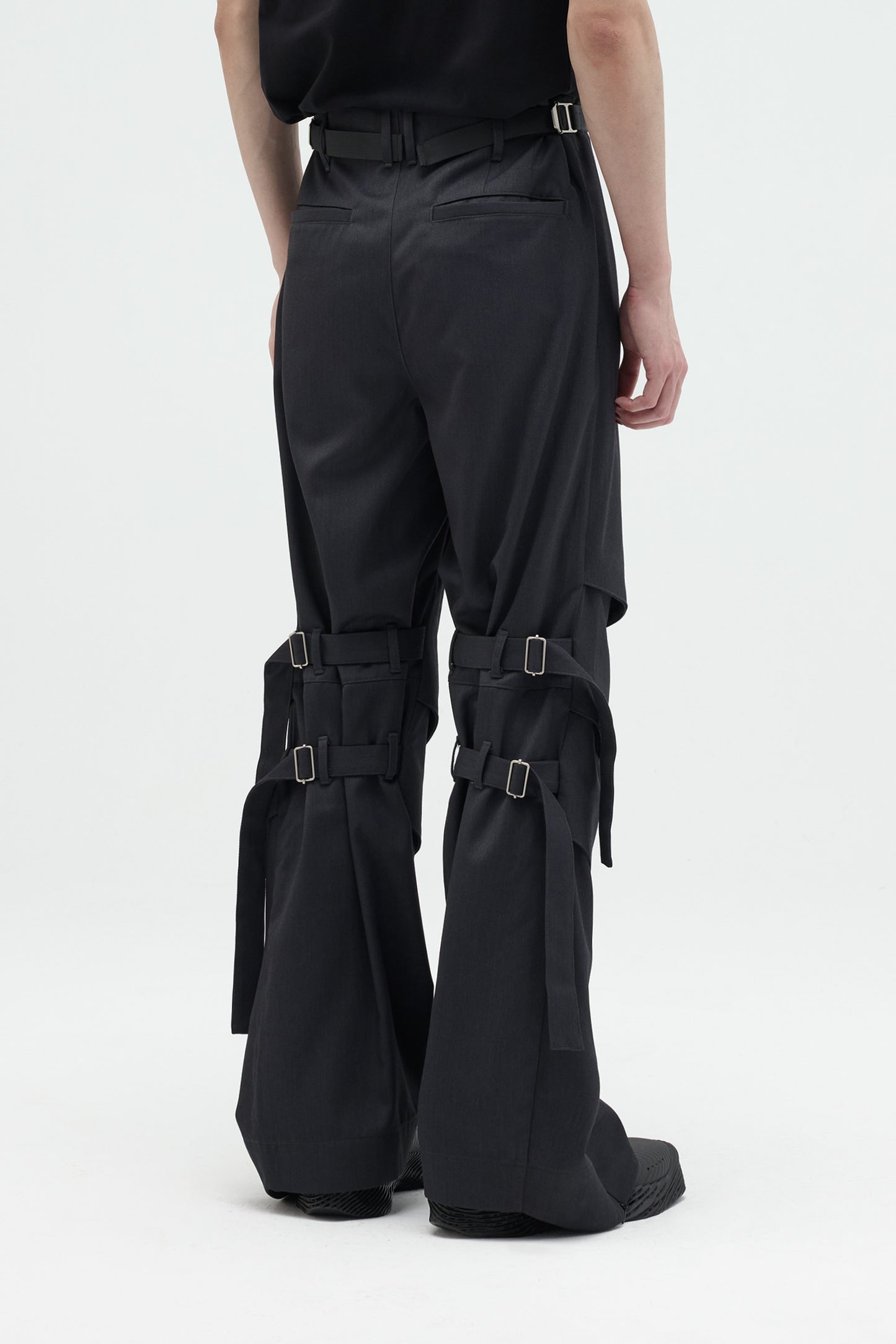 Armor Flared Pants - Gray