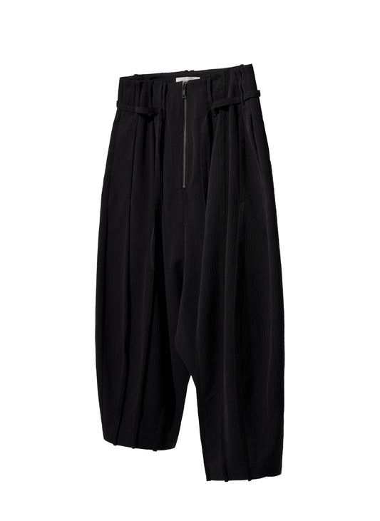 Pilgrim Cropped Shorts - Black