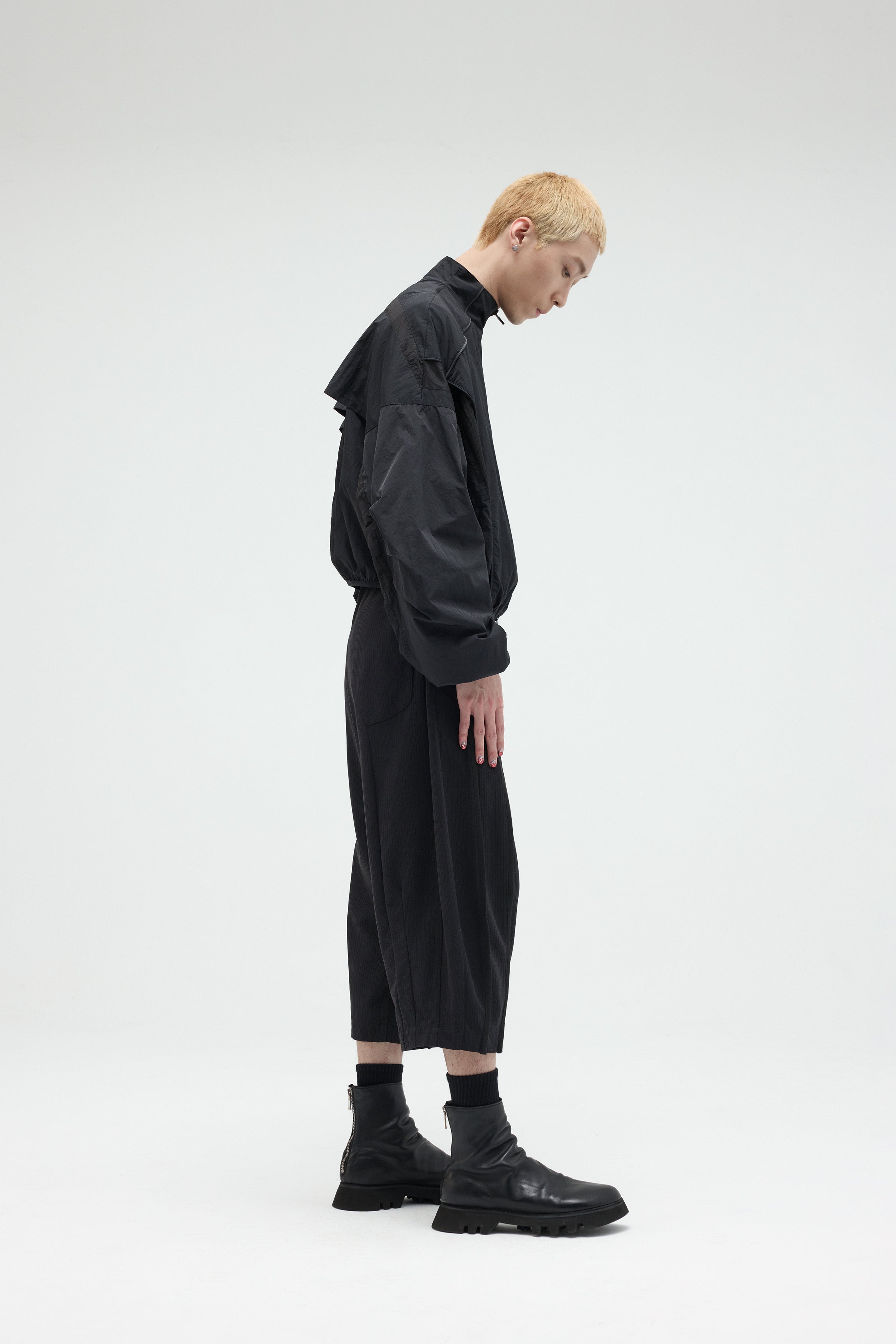 The Vanguard Jacket - Black