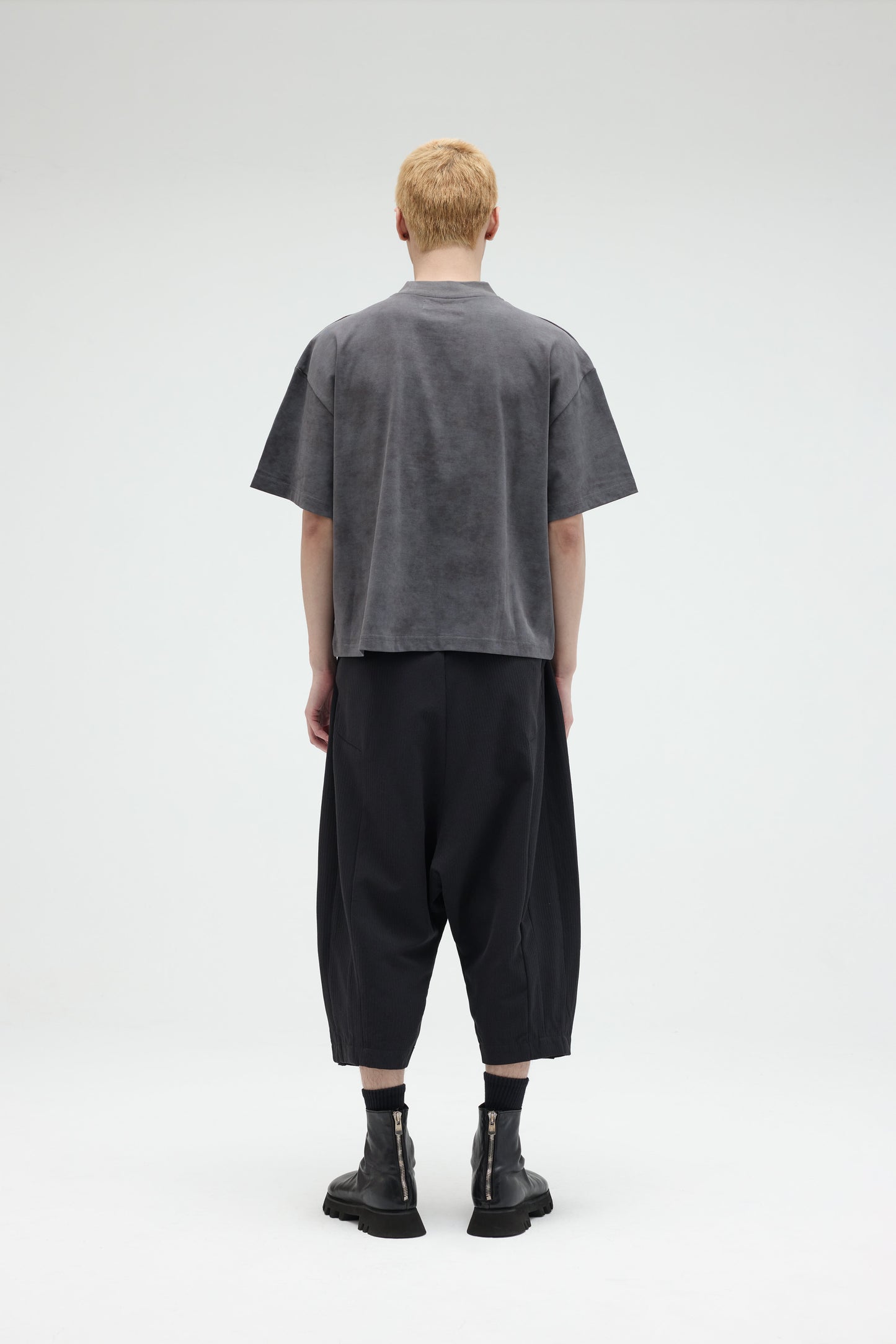 Solo Tee (Boxy Fit) - Gray