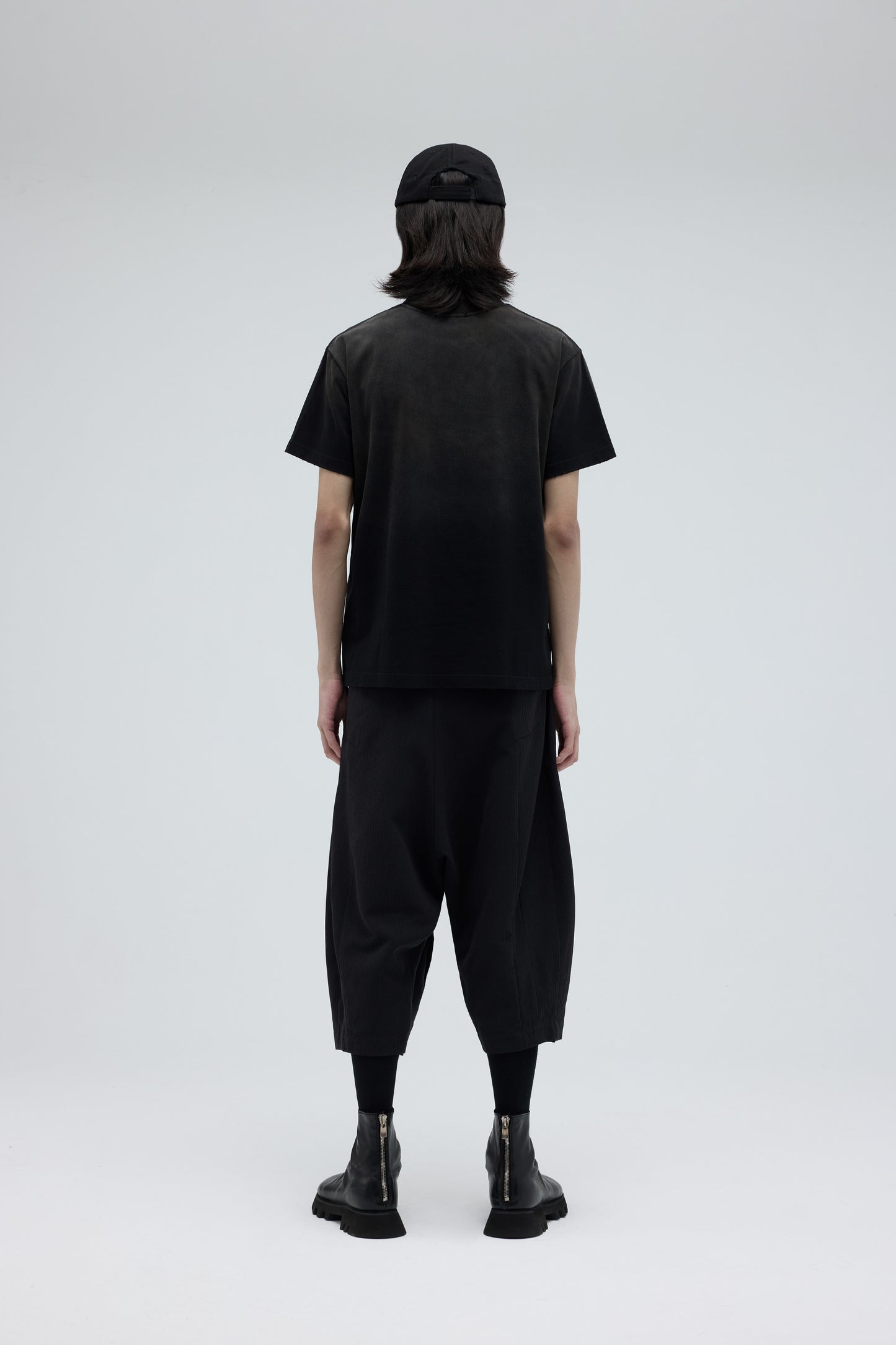 Saber Tee (Classic Fit) - Black